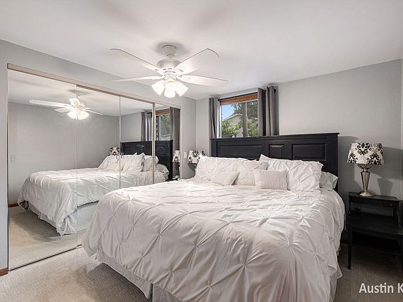 5th image of 7027 Goldenrod Ave NE