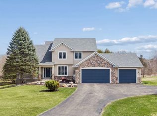 8819 Penrose Ave S, Hastings, MN 55033