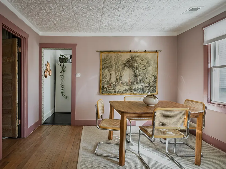 415 Pierce St — Photo 1