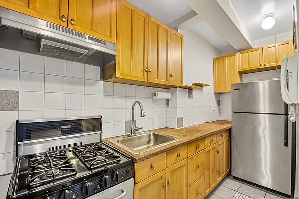 Rented by Corcoran | media 10