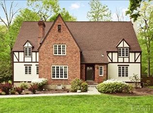 15 Brookdale Ln, Chappaqua, NY 10514