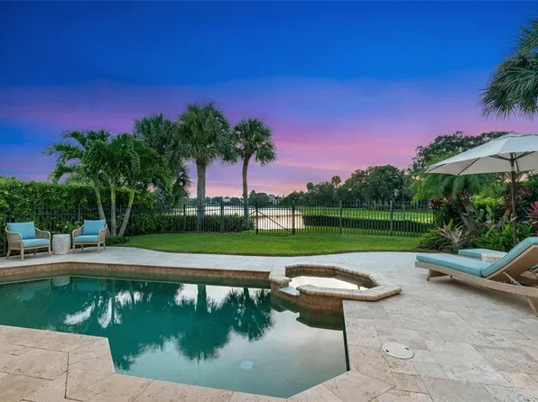1710 Lake Club Ct, Indian River Shores, FL 32963