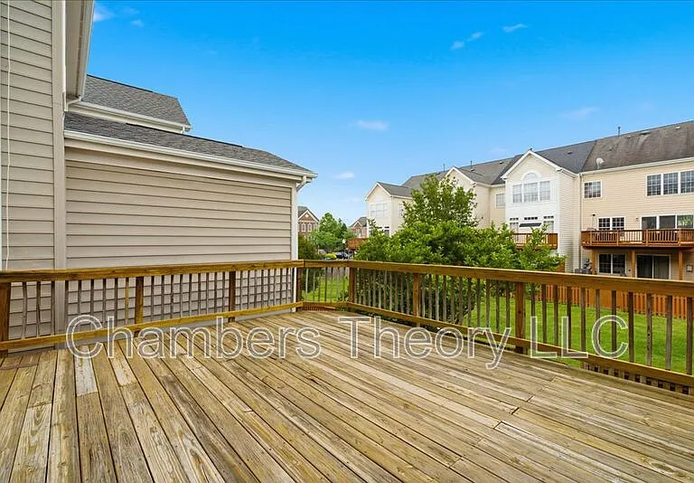 42693 Rolling Rock Sq — Photo 38