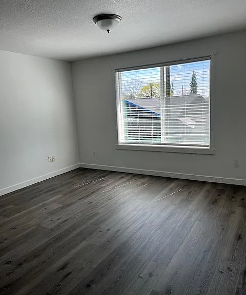 2614 O St #9 — Photo 6