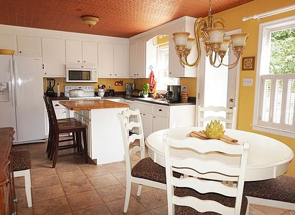 5th image of 9353 Ravensworth Ct