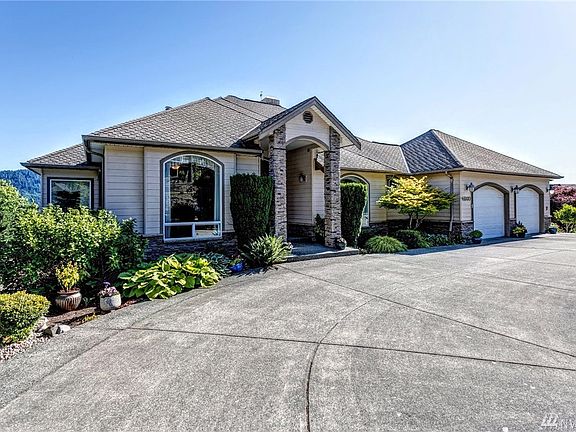 2nd image of 4660 Raptor Ln