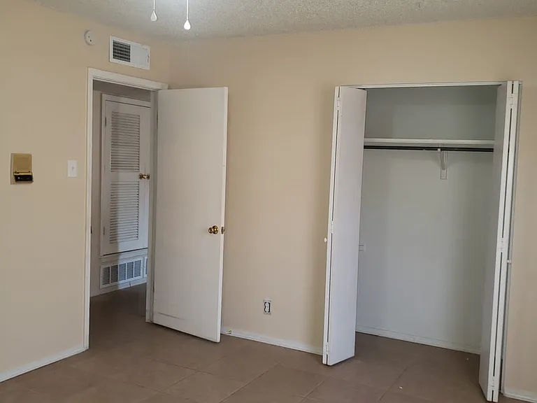 6944 Ramada Dr — Photo 13
