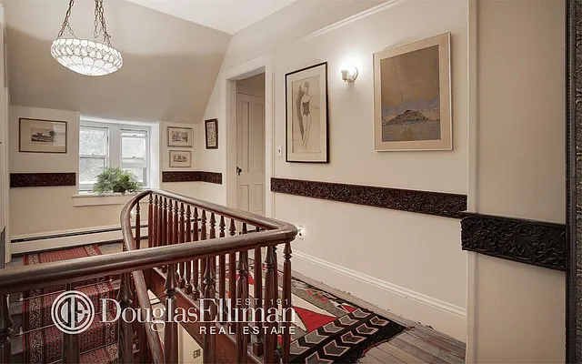 Sold by Douglas Elliman | media 22