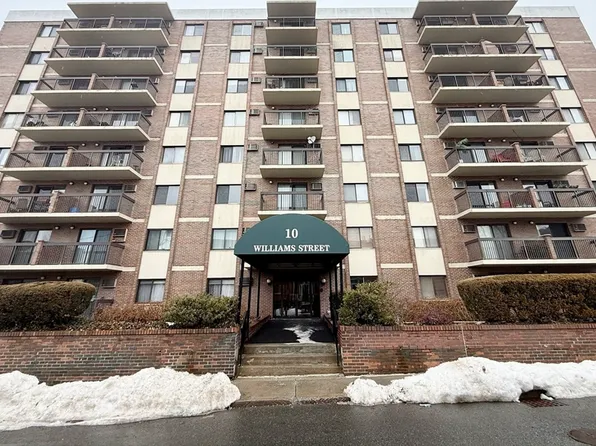 10 Williams St APT 34, Watertown, MA 02472