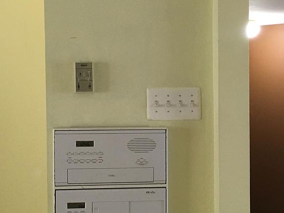 Wall unit radio intercom