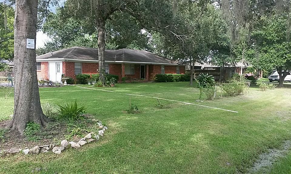1st image of 13218 Vernon Dr