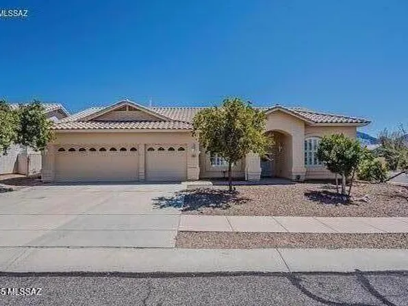 12550 N Copper Queen Way, Tucson, AZ 85755