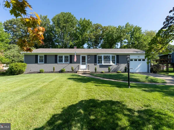 200 Via Dante, Arnold, MD 21012