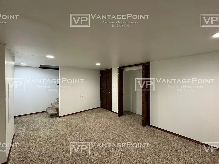 1713 Edgehill Dr — Photo 14