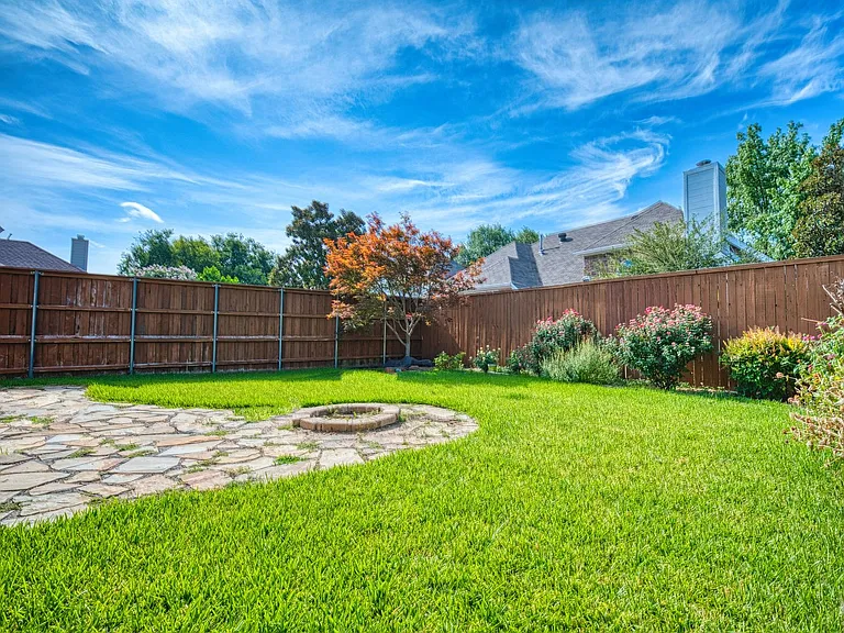 5513 Amber Way — Photo 41