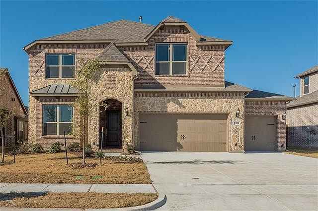 1st image of 2418 Thayne Dr