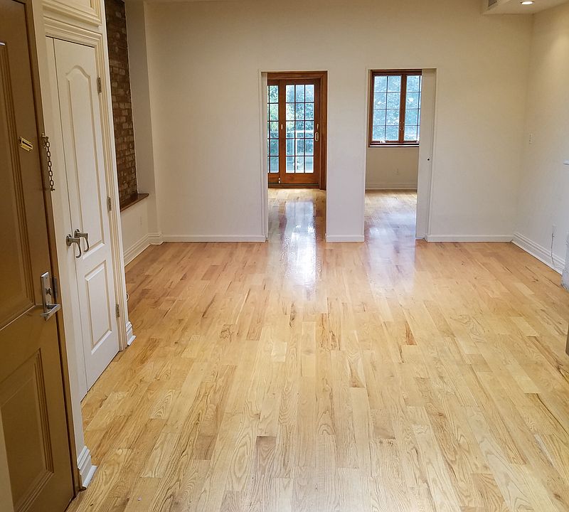 1st image of 212 E 35th St #4E