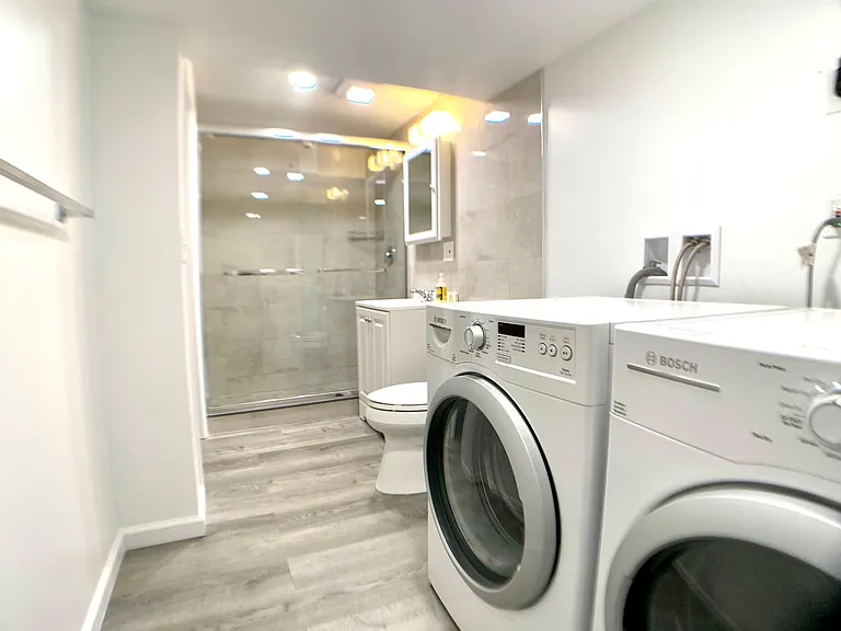 7 Lancaster Dr #1 — Photo 8