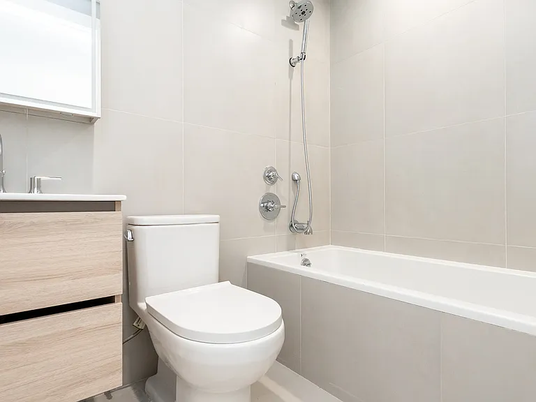 485 Tompkins Ave #3B — Photo 11