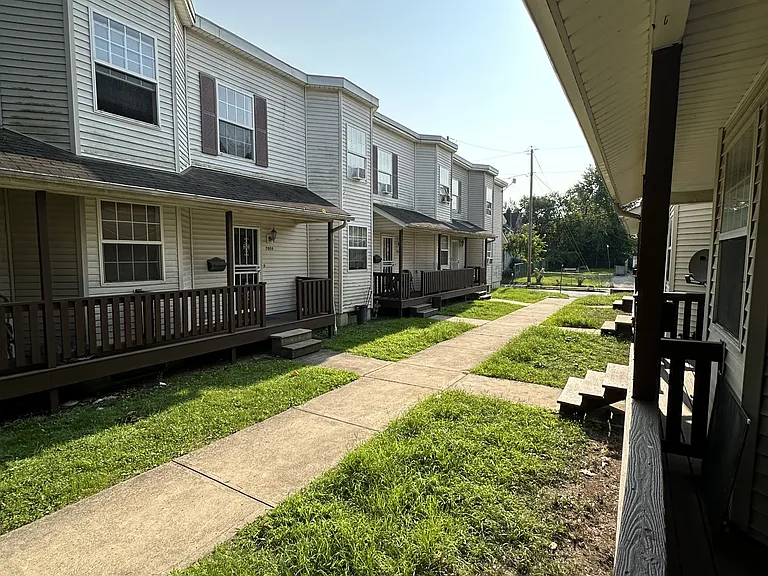 7011 Irvington Ter — Photo 22