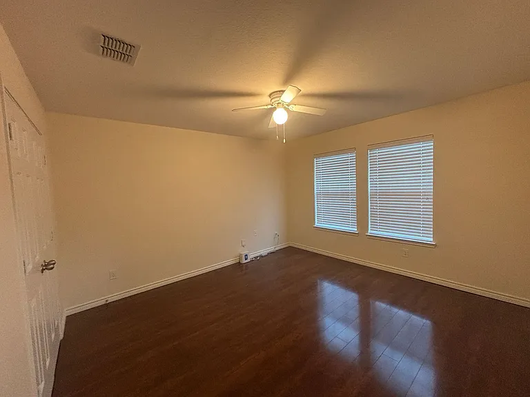 8119 Lost Canyon Trl — Photo 10