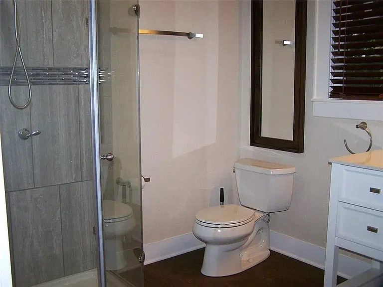 714 W Hull St — Photo 12