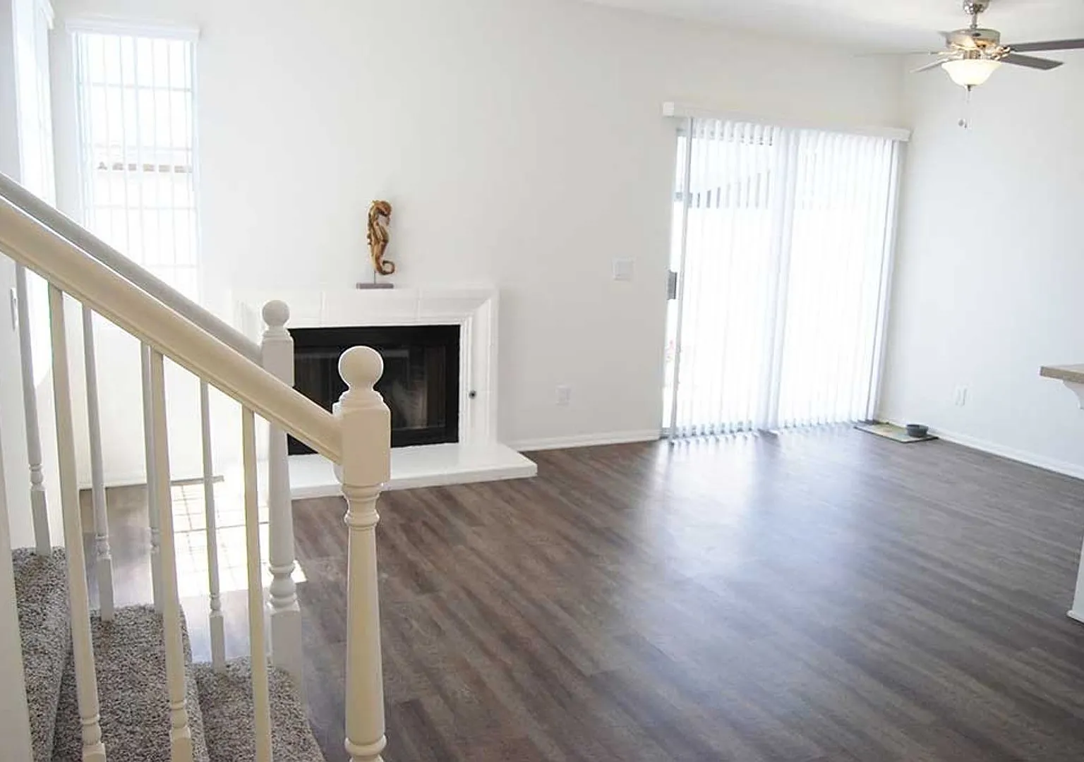 Casa Townhomes — Photo 2