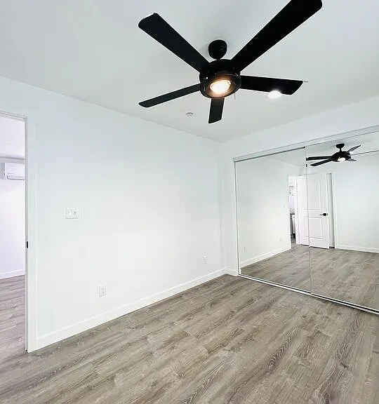 908 N Louise St #B — Photo 11