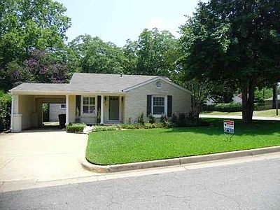 1st image of 1810 Belmont Dr