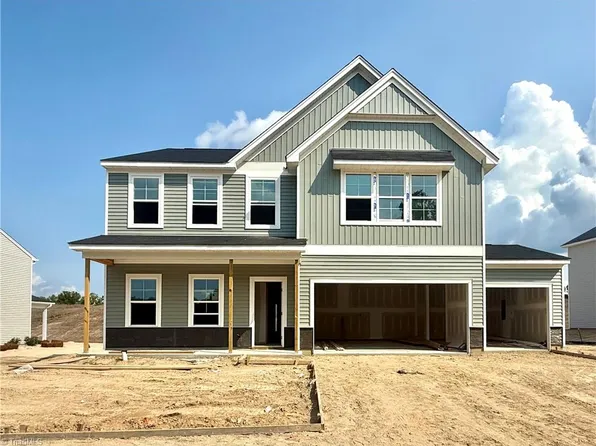 5869 Latigo Ct, Clemmons, NC 27012