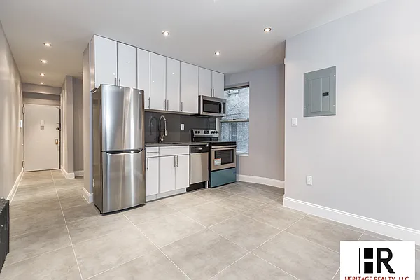 Rented by Heritage Realty LLC | media 15