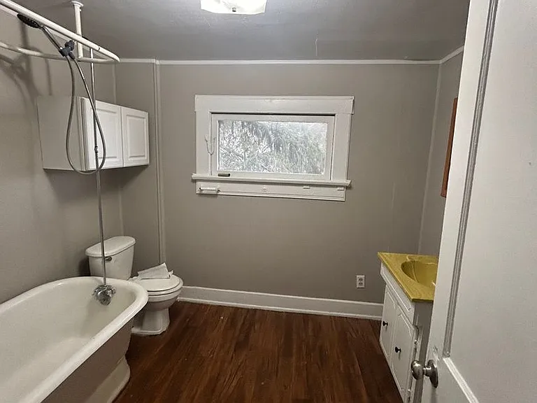 2725 Reed St — Photo 7