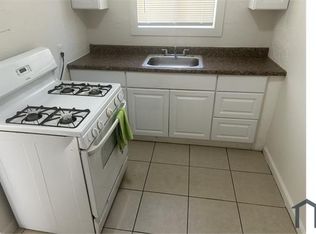 418 E St, Modesto, CA 95351
