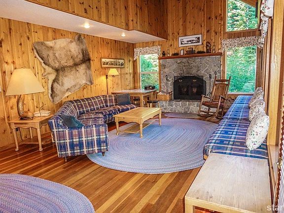 2nd image of 758 Price Ln