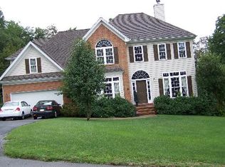 321 Brierwood Dr, Bluefield, VA 24605