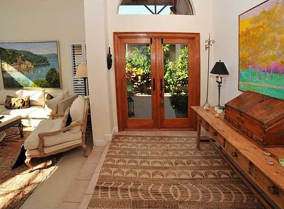 Home For Sale In Broken Sound