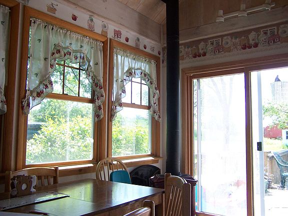 breakfast nook