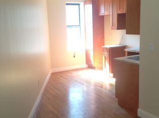 758 Woodward Ave, Ridgewood, NY 11385
