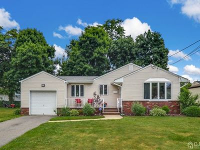 17 Skyline Dr, Clark, NJ, 07066