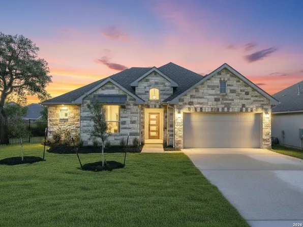 1901 N Chateau Lane, Kerrville, TX 78028