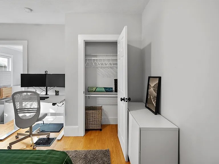 14 Everett St #14-1 — Photo 11