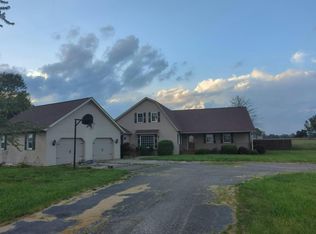 1360 E 935th Ave, Oblong, IL 62449