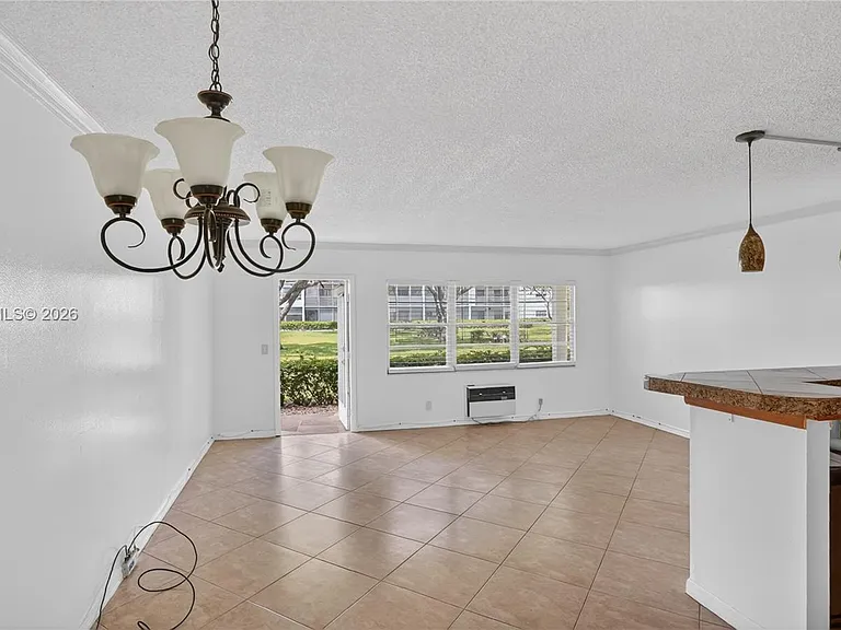 48 Mansfield Dr #48-B — Photo 15