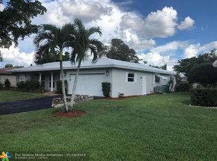 10610 NW 41st St, Coral Springs, FL 33065