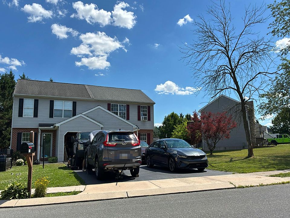 2nd image of 1846 Wyatt Cir