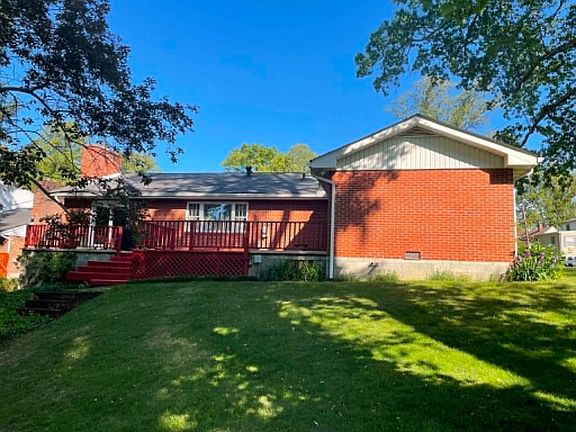 2nd image of 3116 Calvin St