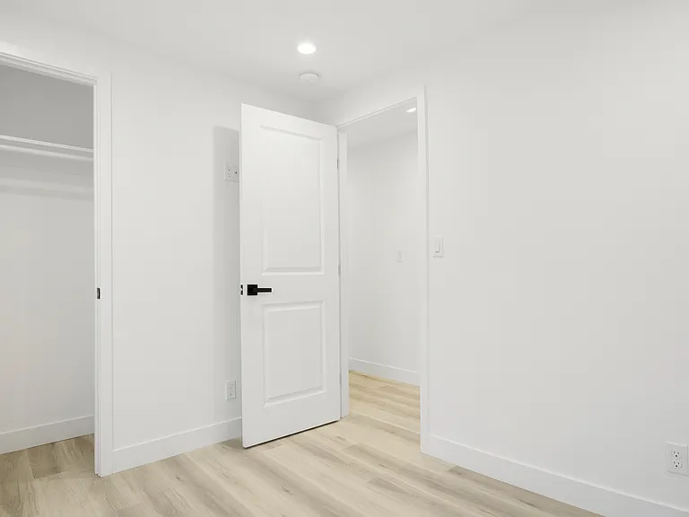 8101 Larson Avenue — Photo 7