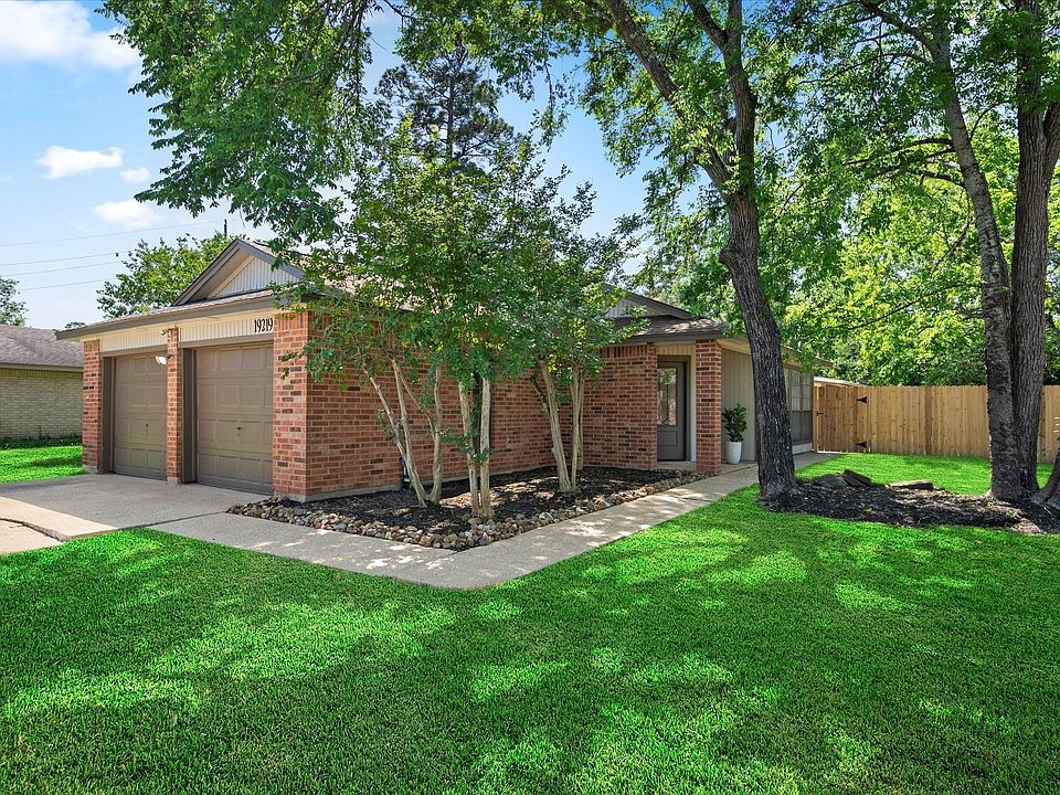 1st image of 19219 Nehoc Ln