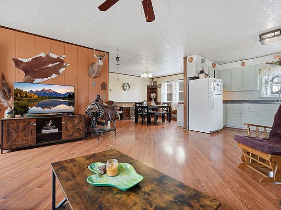 5th image of 1208 Dry Rd