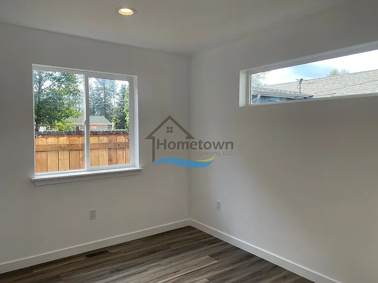1414 N 13th St — Photo 13